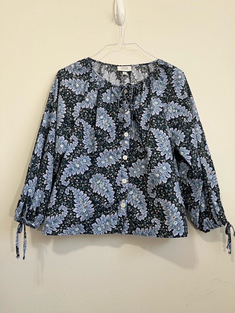 J. Crew Button Front Peasant Top Blouse Tie Sleeve Floral Blue Sz M Cottagecore